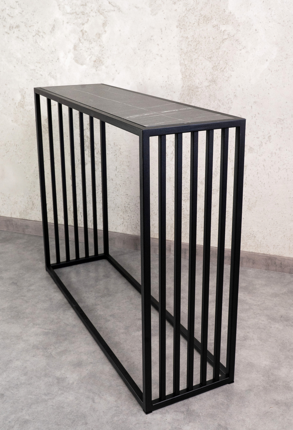 Konsola loftowa MIXO 100 × 30 Czarna 2.jpg