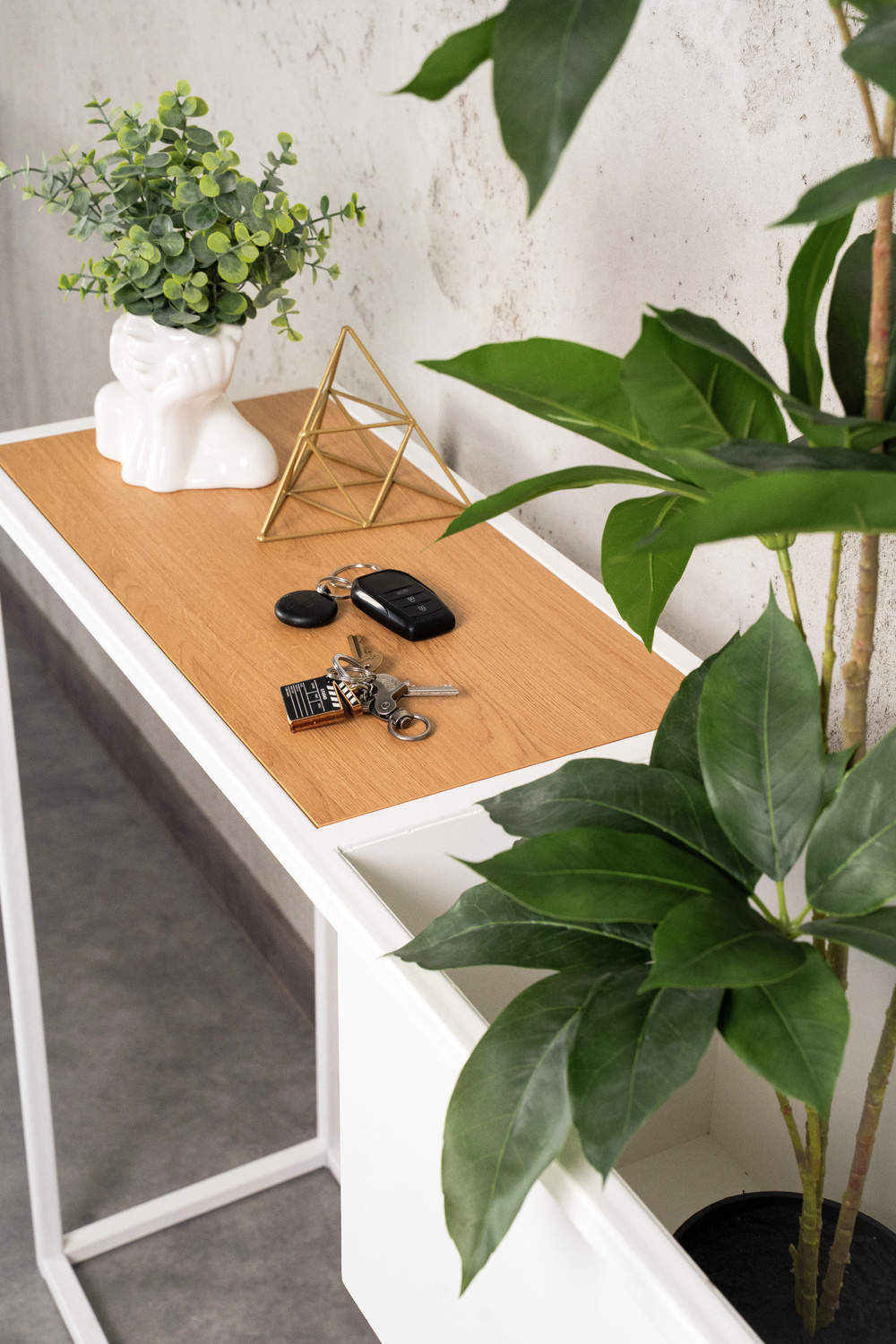 Konsola loftowa MIXO 100 × 30 Czarna 5.jpg