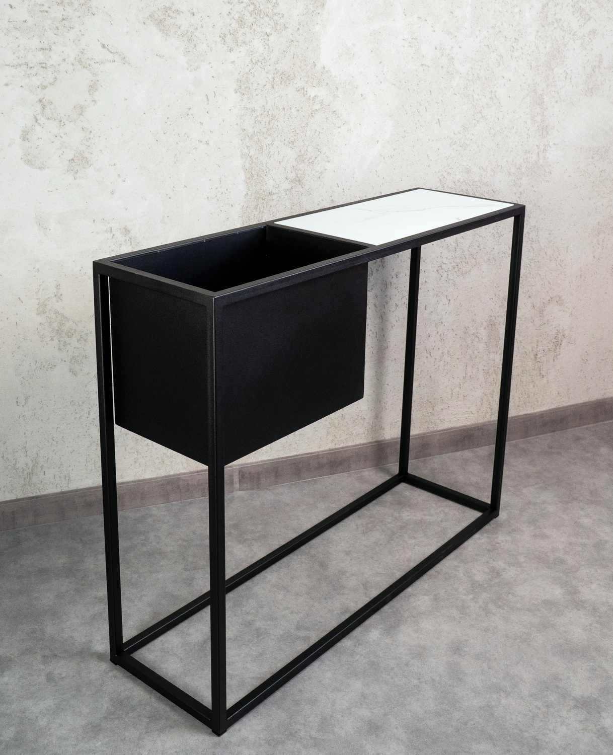 Konsola loftowa MIXO 100 × 30 Czarna 4.jpg
